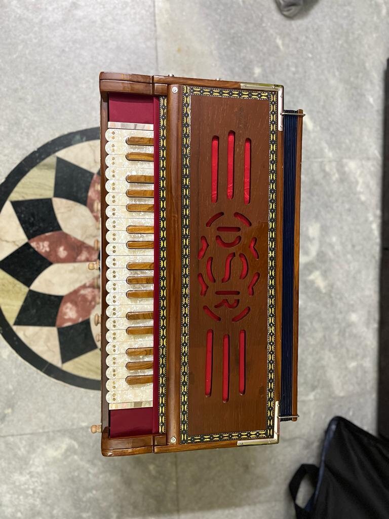 DS RAMSINGH 9Scale changer Harmonium with wooden keys and stopers