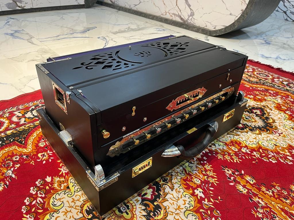 Scale chnager 3line 9scale.. BLACK BEAUTY with custom nameplate cutting