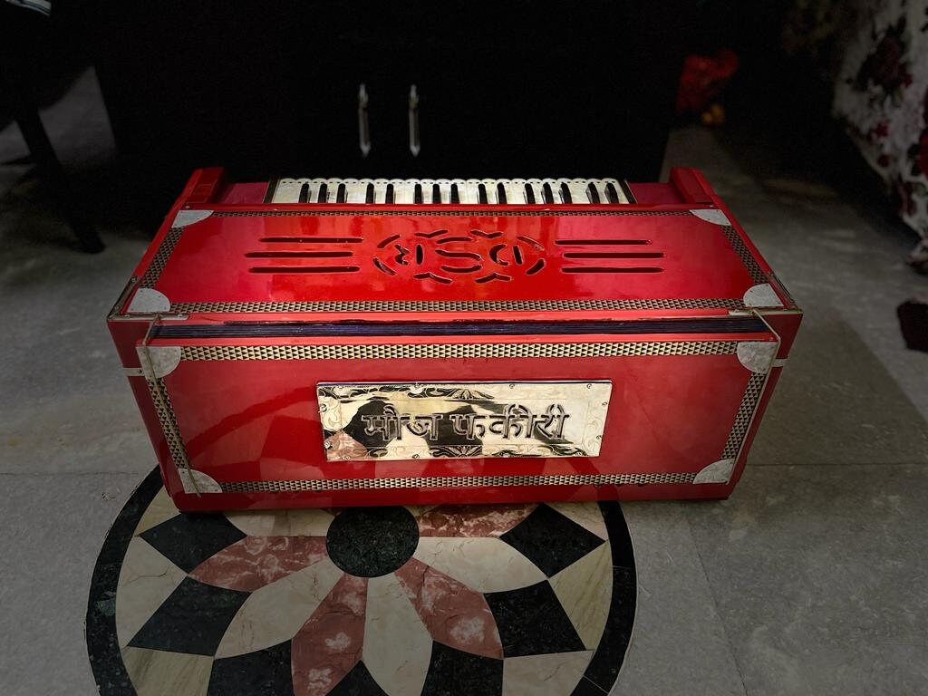 DS RAMSINGH 4line 13scale harmonium orange colour