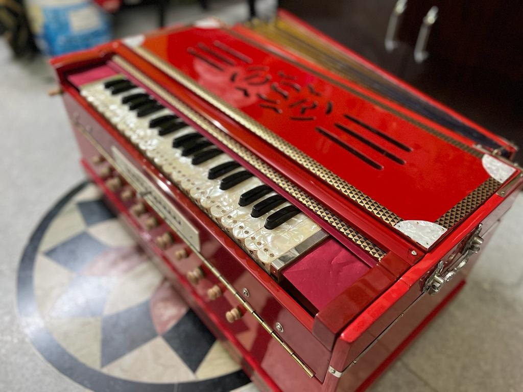 DS RAMSINGH 4line 13scale harmonium orange colour