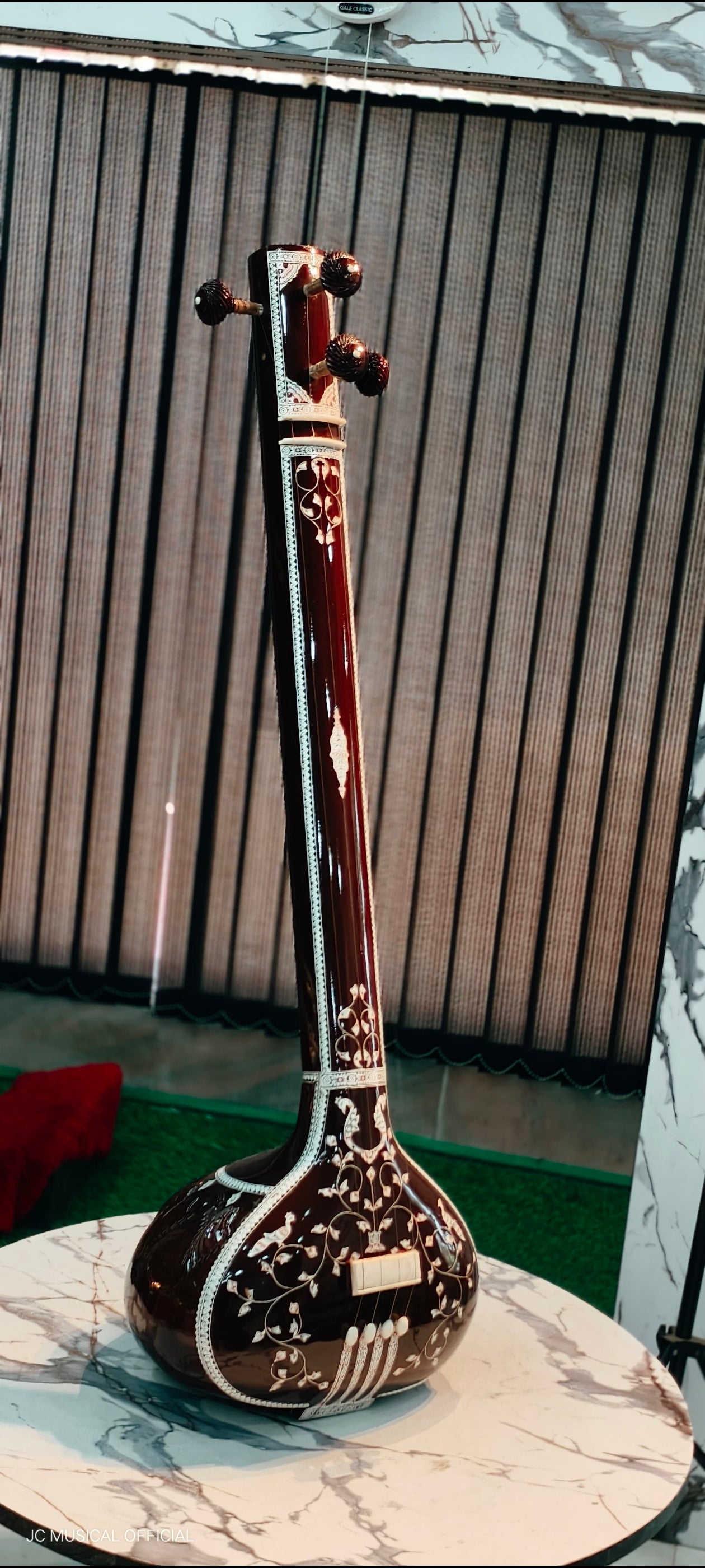 FEMALE TANPURA PROFESSIONAL WITH PREMIUM HARD CASE