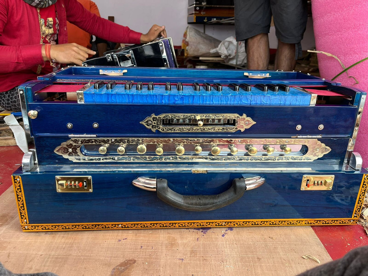 3line 13scale changer plamand blue with customised nameplate