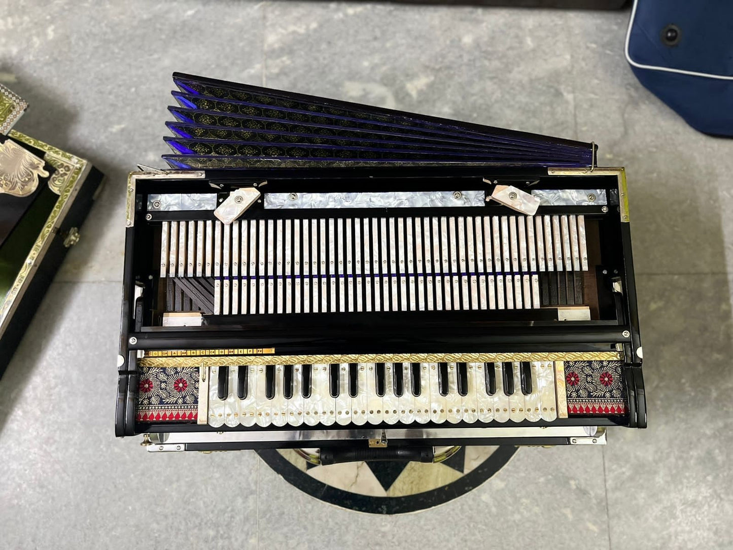 4line 13scale changer customised model with custom nameplate