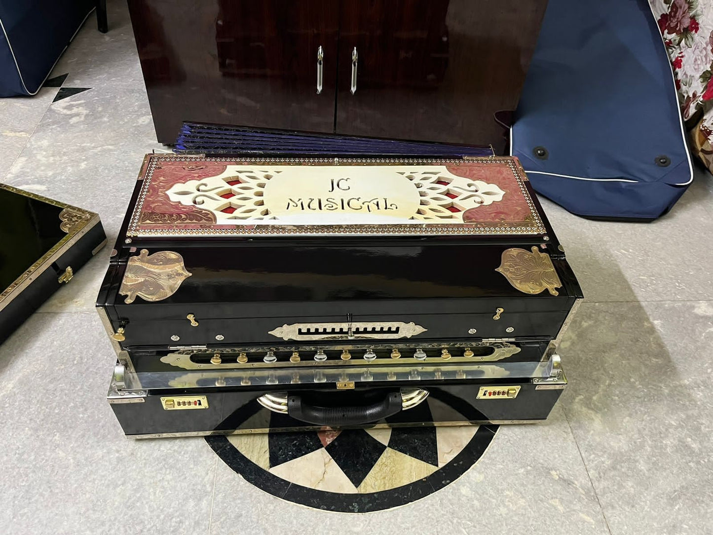 4line 13scale changer customised model with custom nameplate