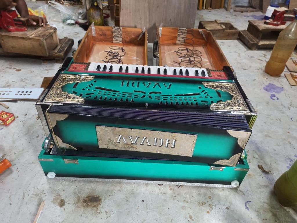 3line 9scale changer with green -black multi colour and customised nameplate