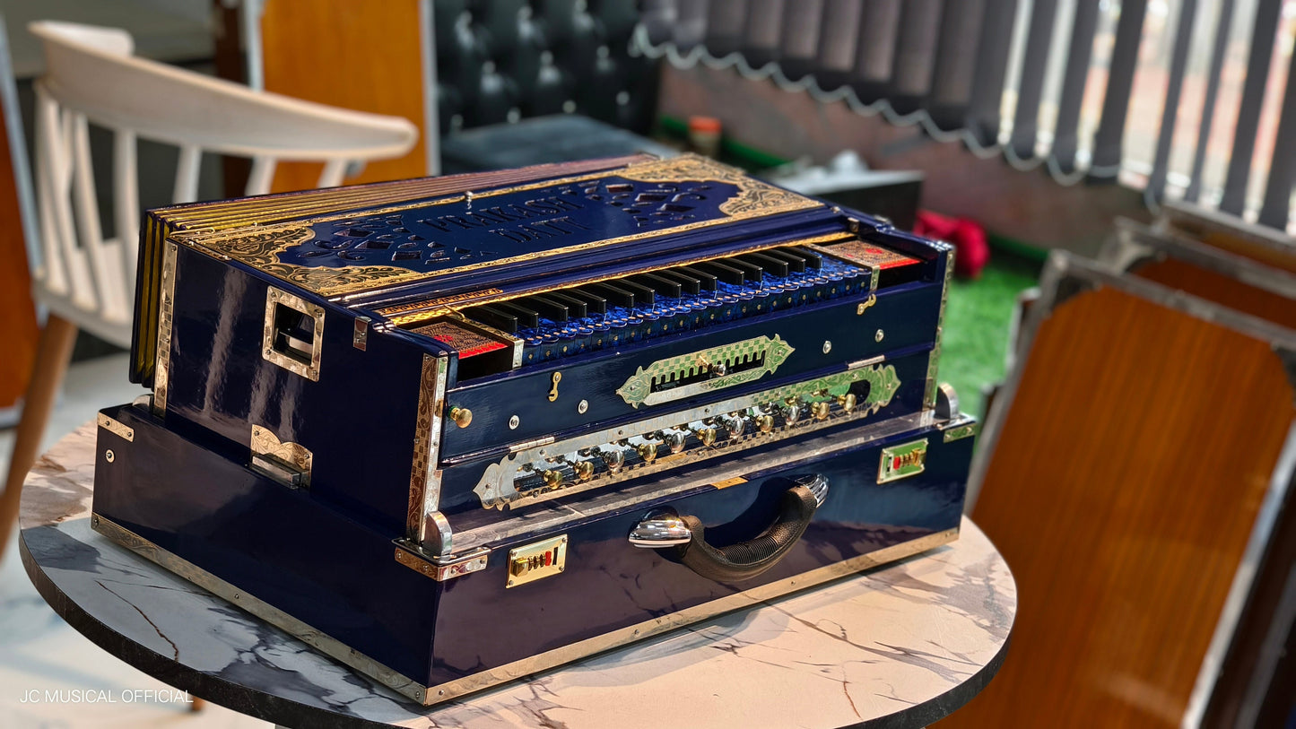 4line 13scale with entic rare blue material and custom nameplate