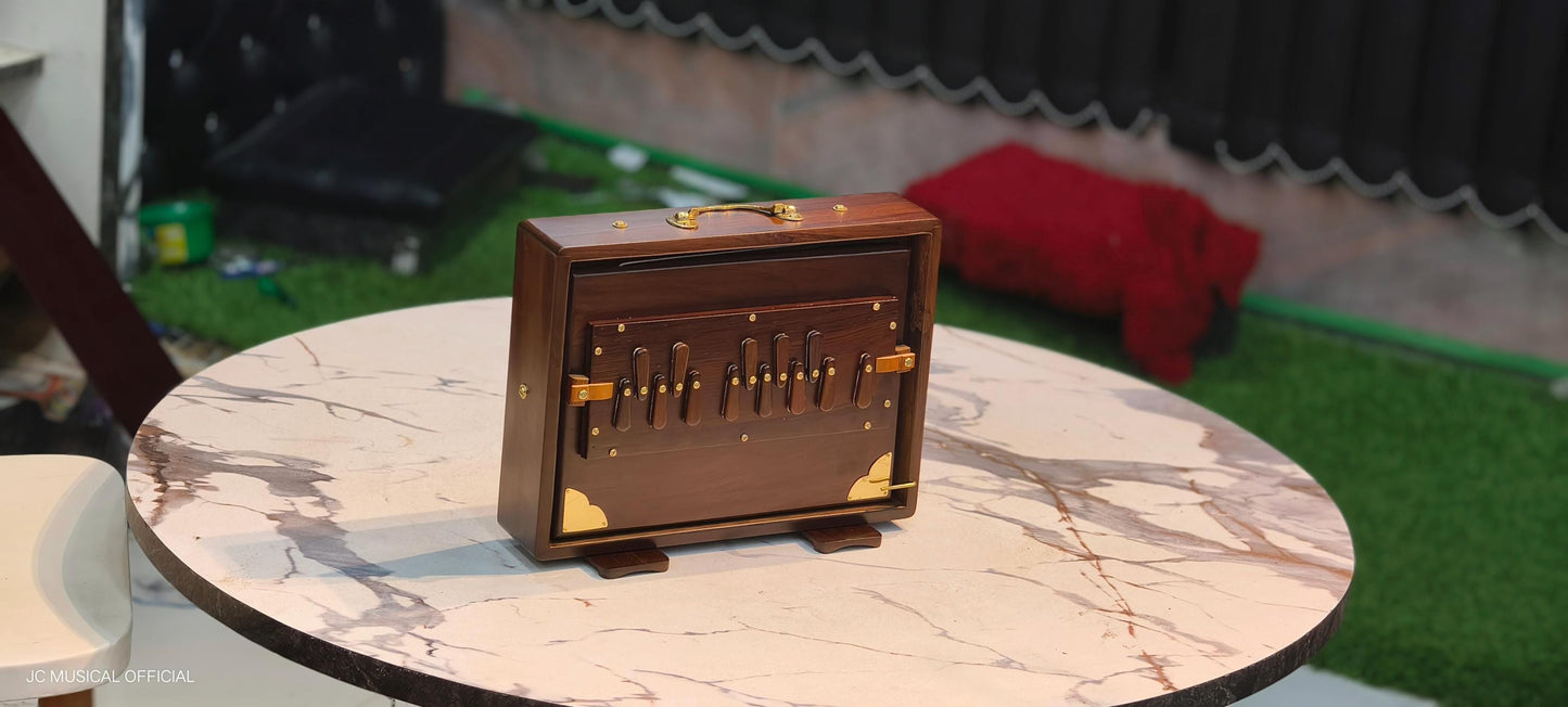 LIGHT BROWN Color Shruti Box | C4-C5 Middle Octave small size 9×12 inch