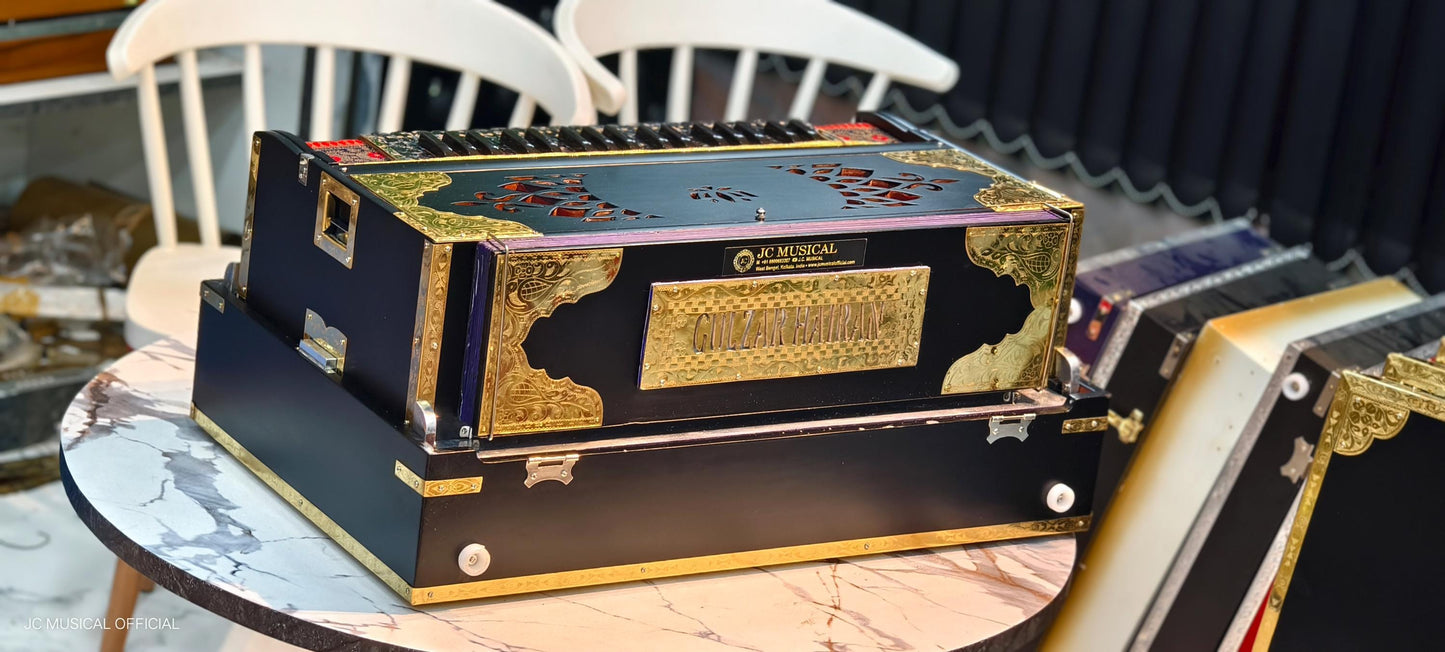 Black Harmonium / 4LINE 13 SCALE CHANGER with Golden Brass Decoration