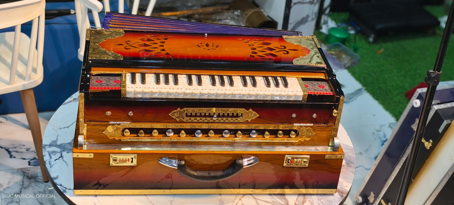 4-Line Harmonium: Sunburst Color, Premier Reeds, Free Bag