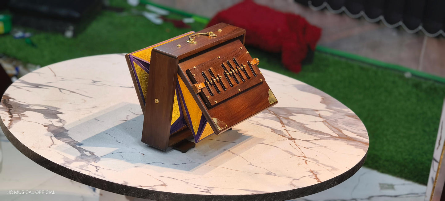 LIGHT BROWN Color Shruti Box | C4-C5 Middle Octave small size 9×12 inch