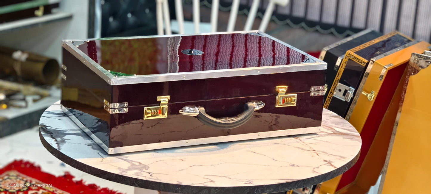 SCALE CHANGER Professional quality with Mahagony glossy finish