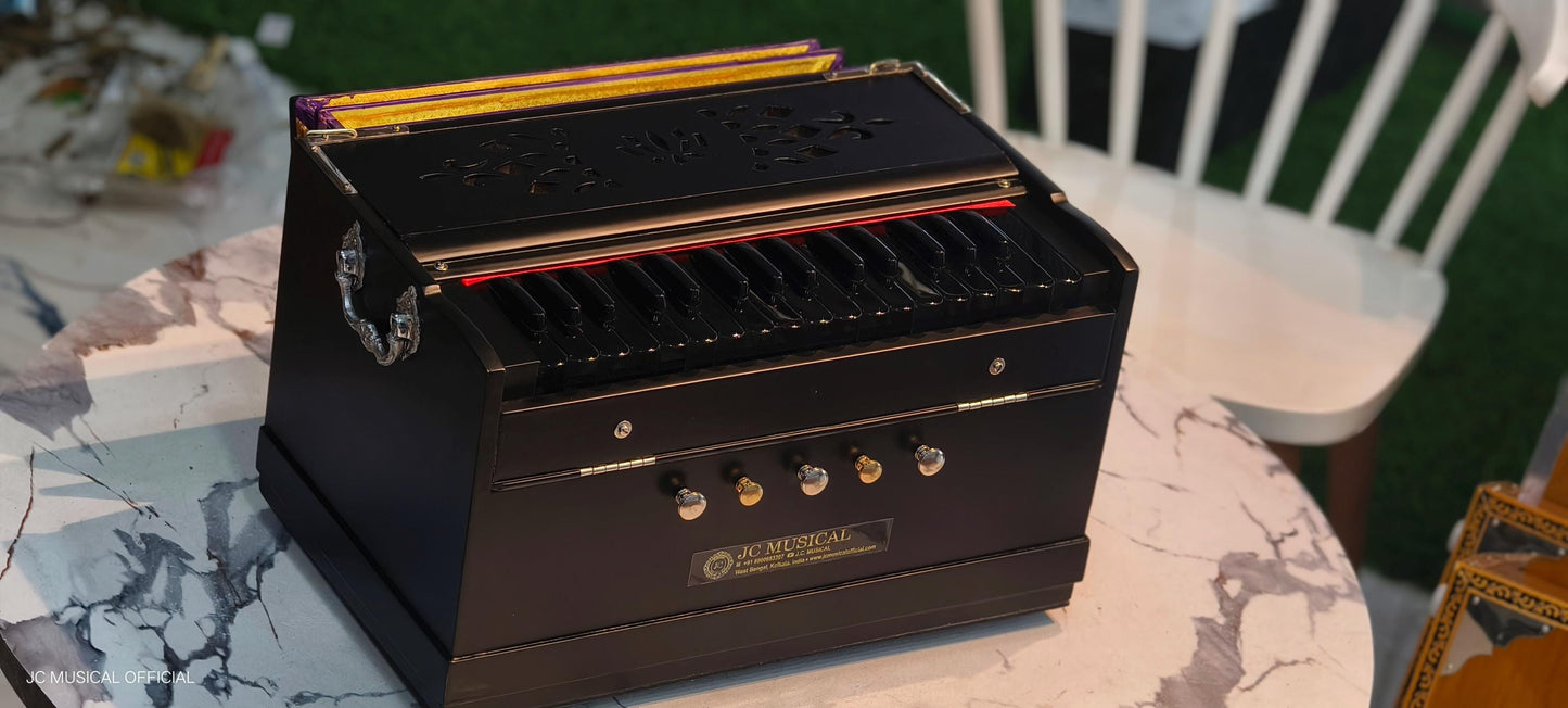 2LINE MINI BLACK BEAUTY Model highly professional with mat black finish non folding