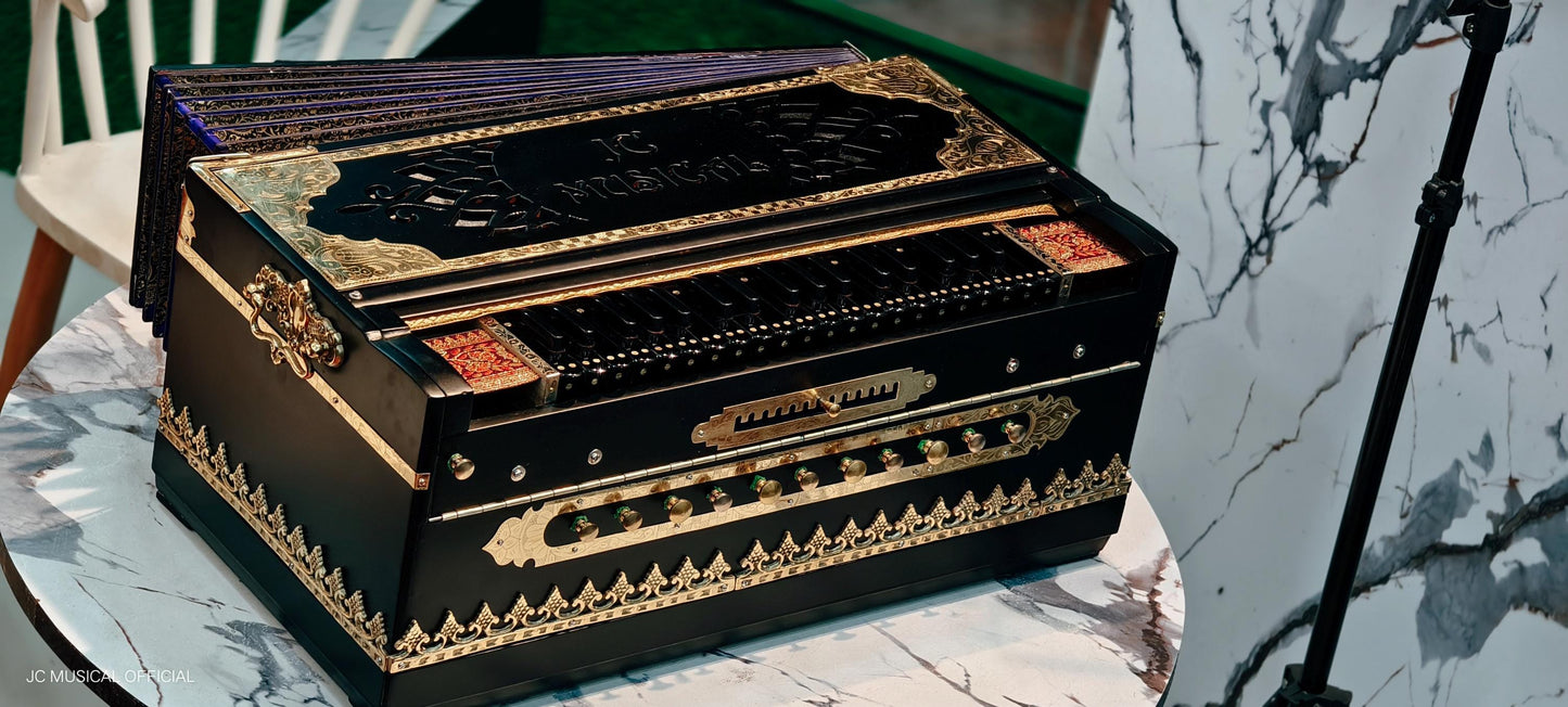 4LINE Harmonium: Black Gold Edition, Mohanlal J Mistry Reeds