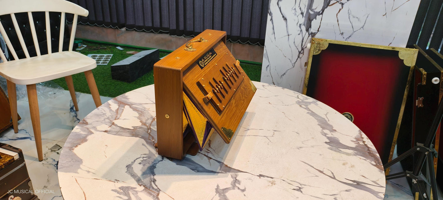 Shruti Box: One octeve Medium Size, Teakwood, Lower octeve C3-C4 , Wooden mat finish