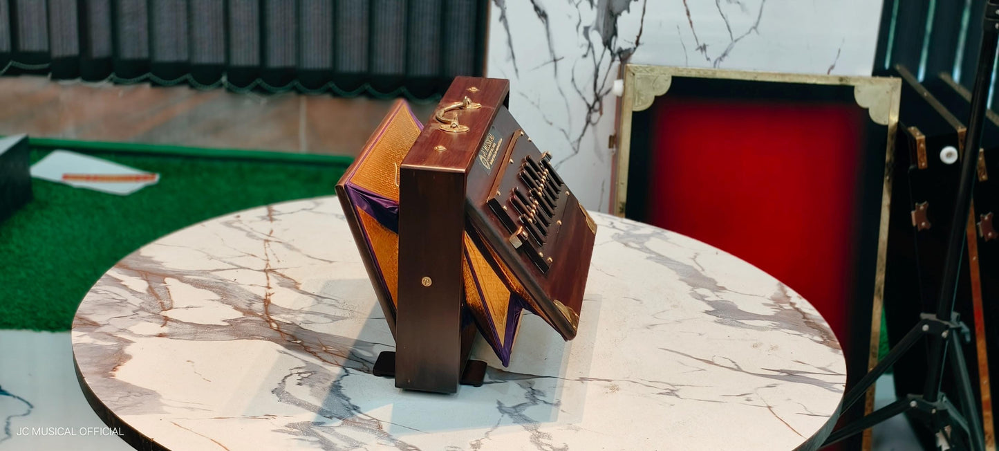 Shruti Box: Medium Size, Deep Brown, Golden Brass Decoration/ LOWER OCTEVE C3-C4 NOTES