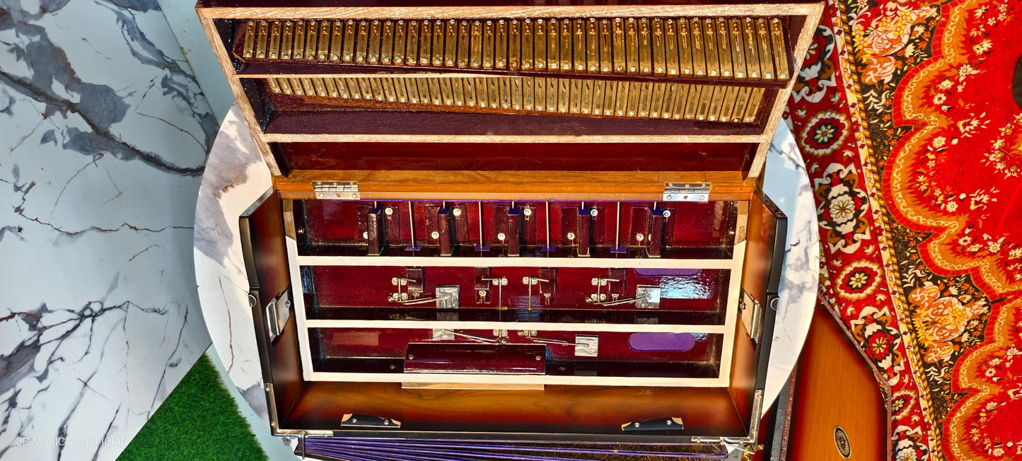 2-Line Harmonium: 3.5 Octave, 42 Reeds, Sunburst Finish