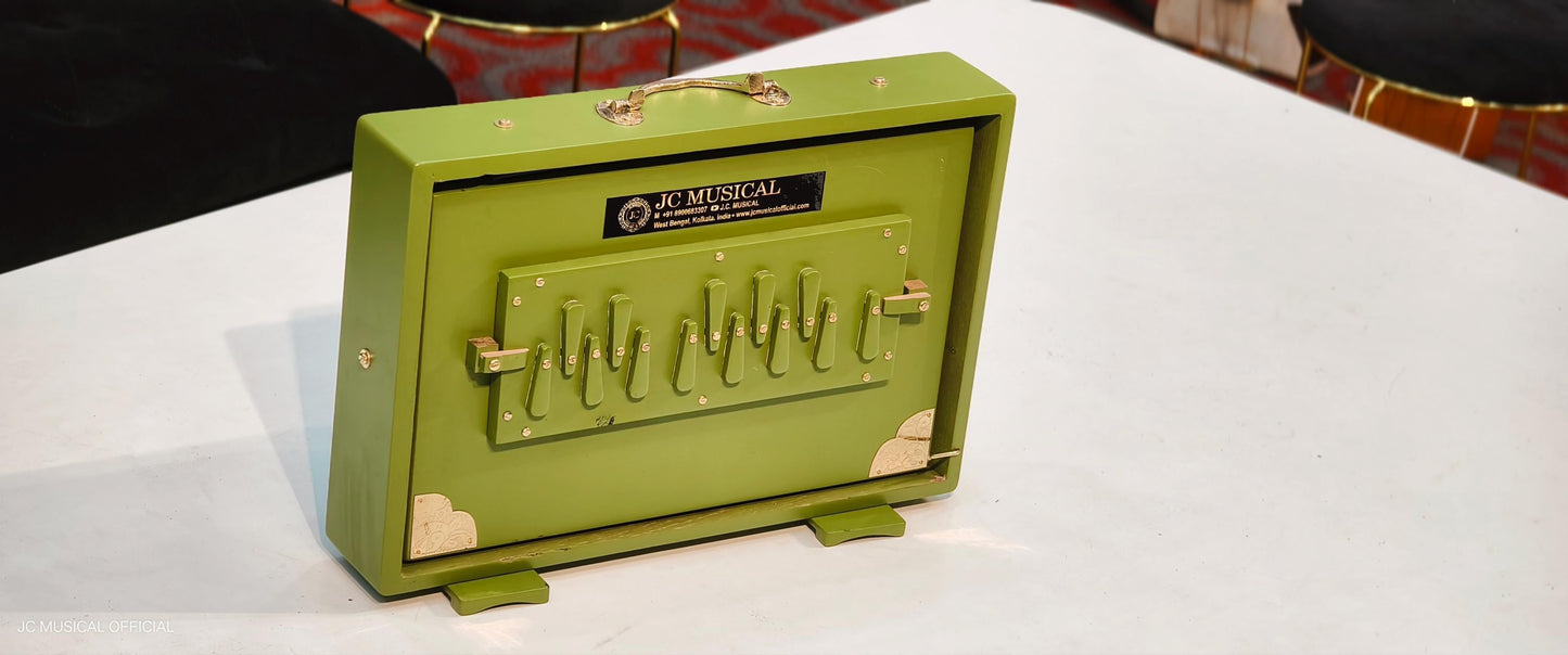 One Octeve Medium size ShrutiBox/ Green Gold edition Premium quality